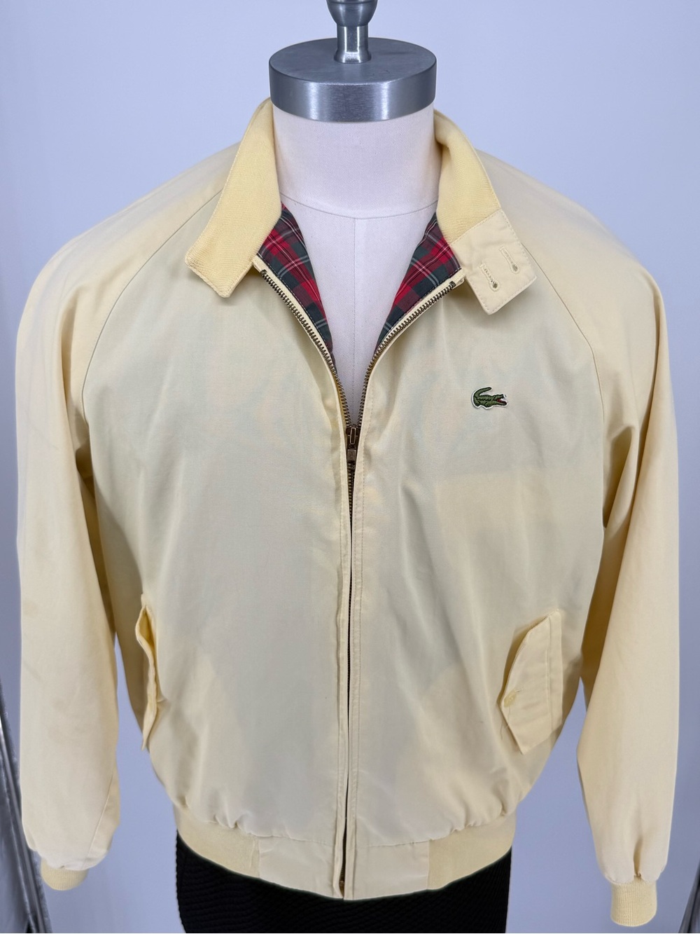Izod Vintage Lacoste Men’s Pale Yellow Bomber Jacket Plaid Lining Size Large